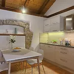 Casa Mira *