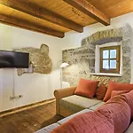 Casa Mira * Vranići